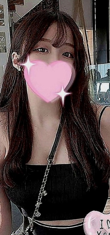 鶯歌外約茶：覓柔 |巨乳空姐|169cm|45kg|C罩杯|23歲|香水專櫃兼職 昨天客人剛做的  身材很贊 奶大腰細 皮膚白皙